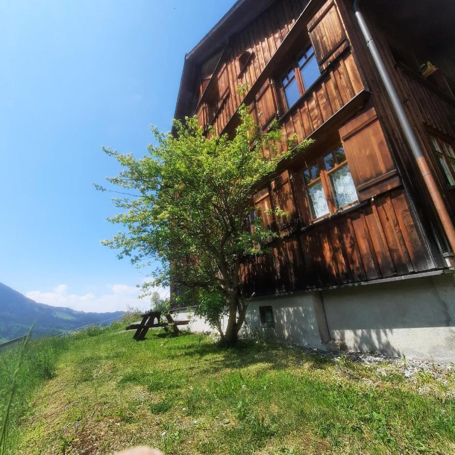 Sunnaschi Appartements - Wohnungen Oder Gesamt Als "Huette" ลาแทร์นส์ ภายนอก รูปภาพ