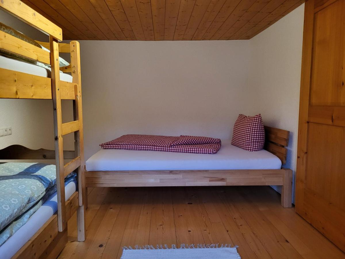 Sunnaschi Appartements - Wohnungen Oder Gesamt Als "Huette" ลาแทร์นส์ ภายนอก รูปภาพ
