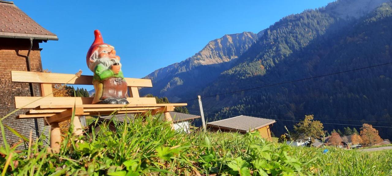 Sunnaschi Appartements - Wohnungen Oder Gesamt Als "Huette" ลาแทร์นส์ ภายนอก รูปภาพ