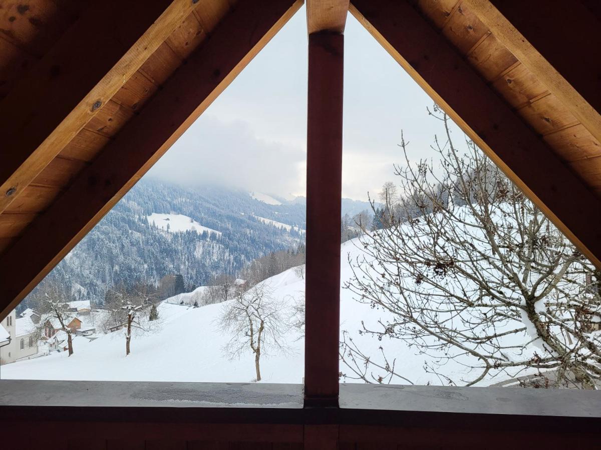 Sunnaschi Appartements - Wohnungen Oder Gesamt Als "Huette" ลาแทร์นส์ ภายนอก รูปภาพ