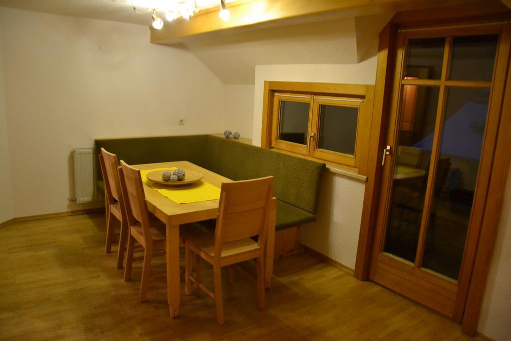 Sunnaschi Appartements - Wohnungen Oder Gesamt Als "Huette" ลาแทร์นส์ ภายนอก รูปภาพ